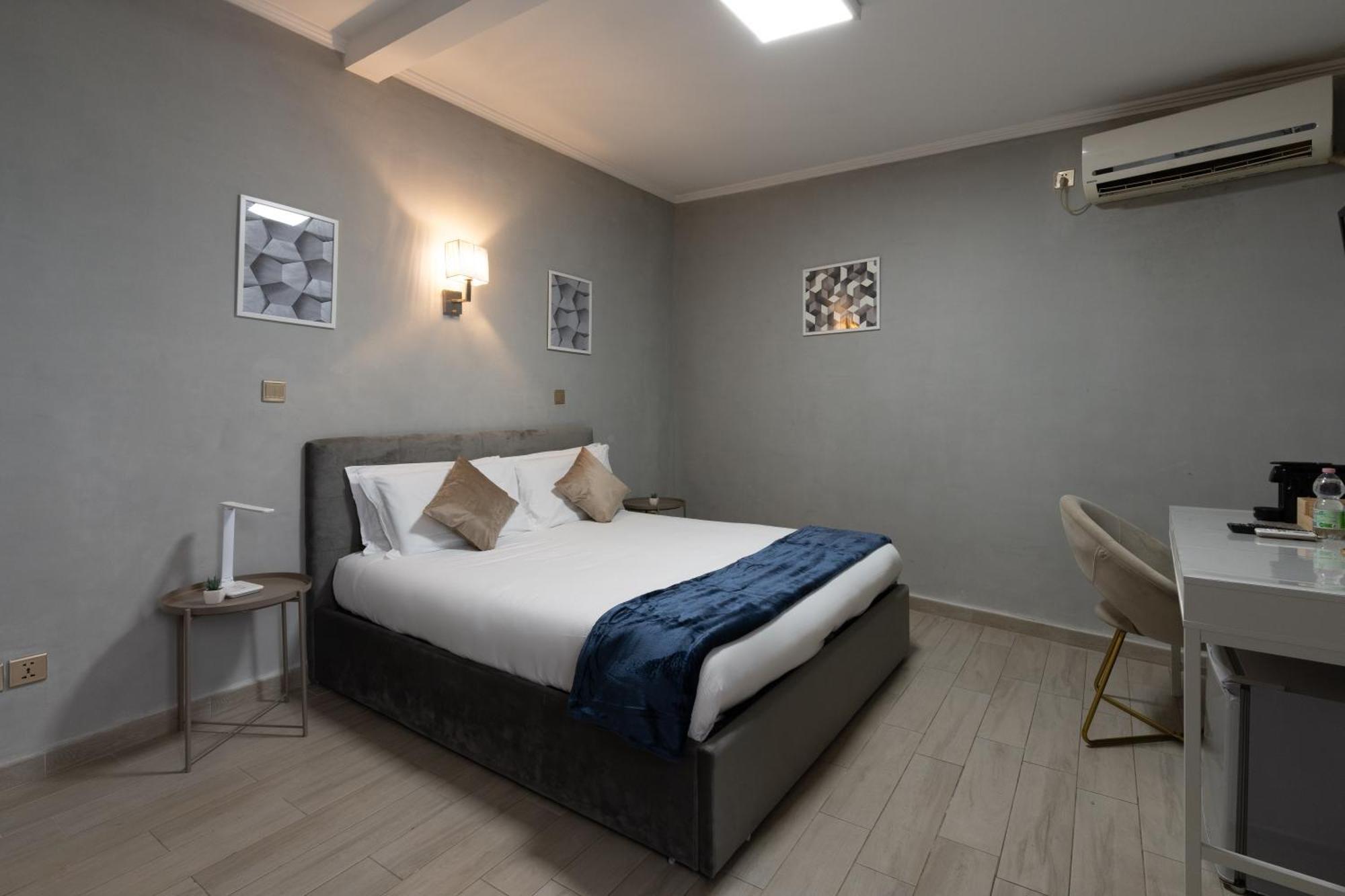 Portafortuna - Close To Colosseum Gasthof 2*